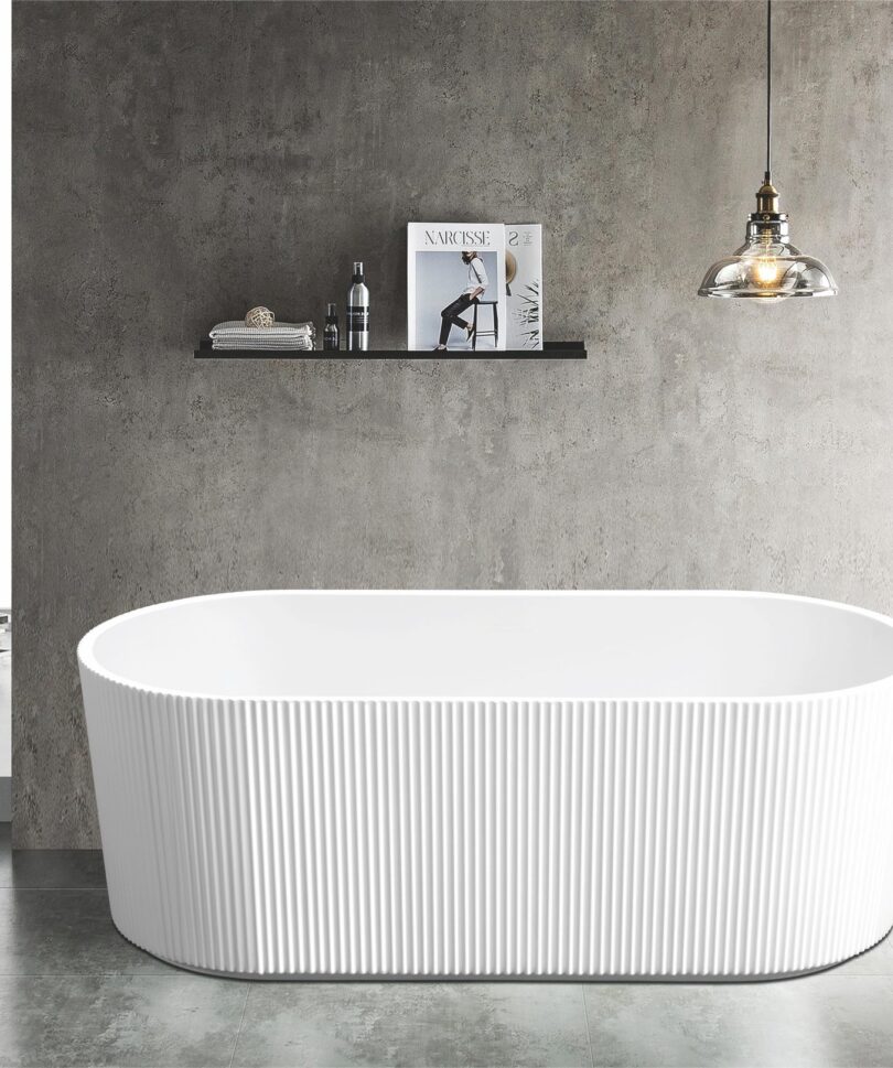 California 1500 – Freestanding Bath