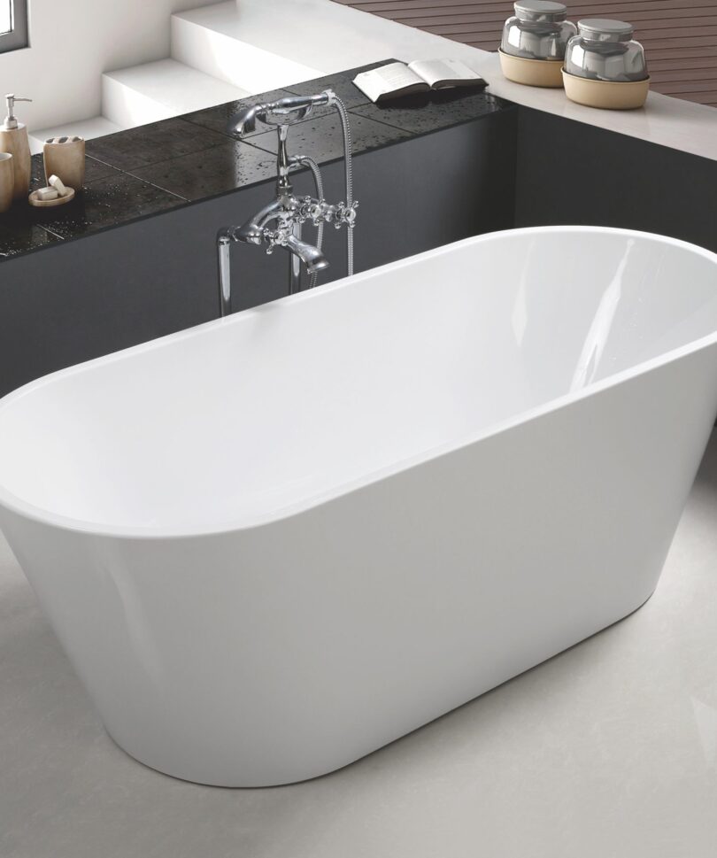 Allureslim 1500 – Freestanding Bath